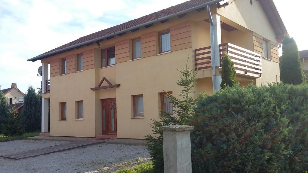 Bodzavirag Apartman Zalakaros Extérieur photo